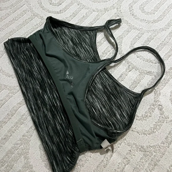 Aerie ROYAL PALM The Hugger Ombre Racerback Sports Bra - Picture 9 of 10